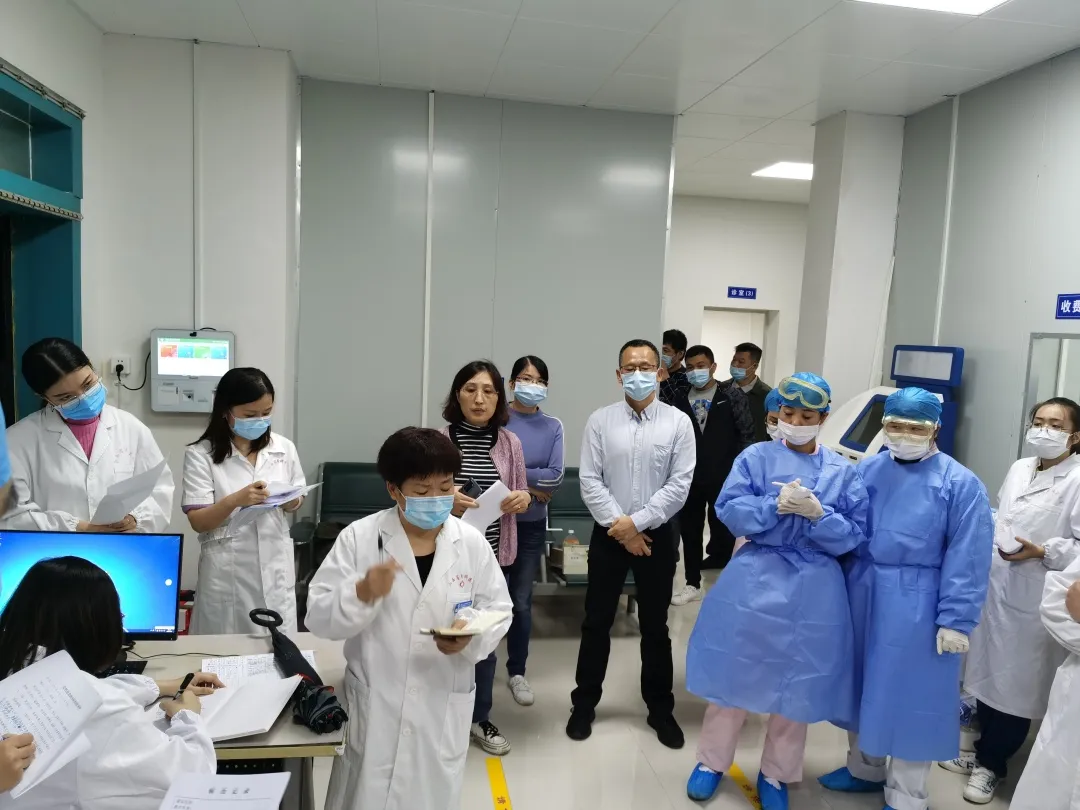 2025澳门原料网站开展疫情防控实战演练 全面提升应急救治能力