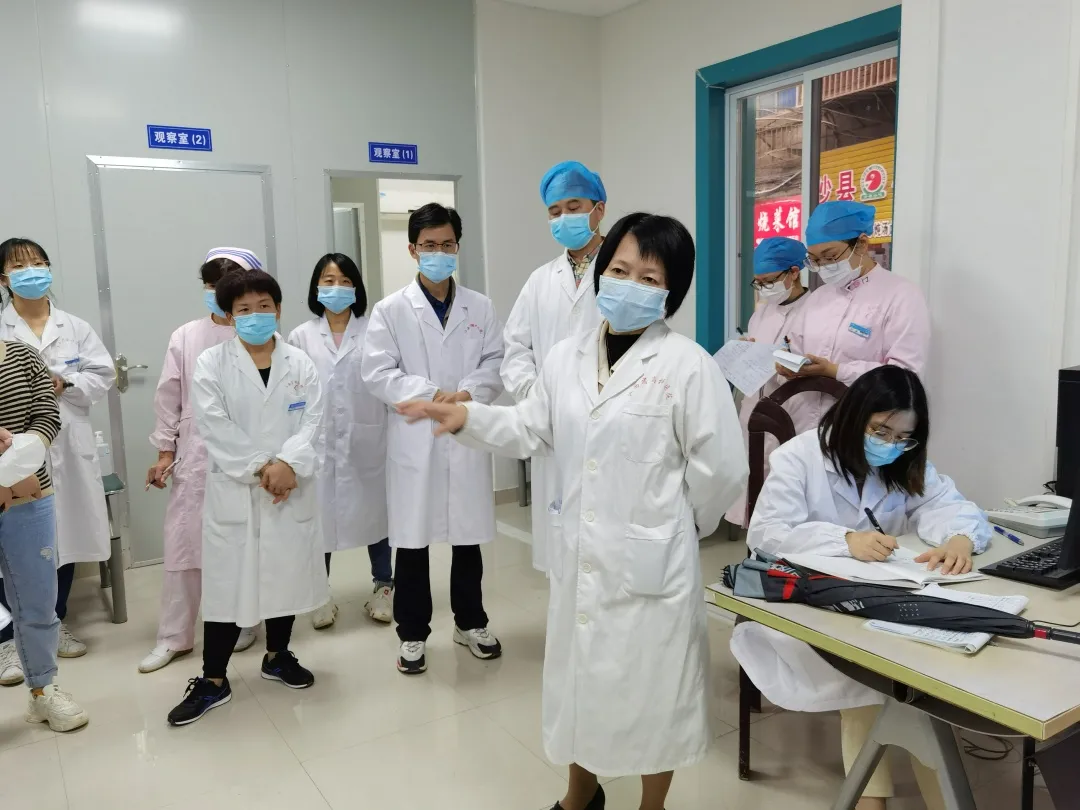 2025澳门原料网站开展疫情防控实战演练 全面提升应急救治能力